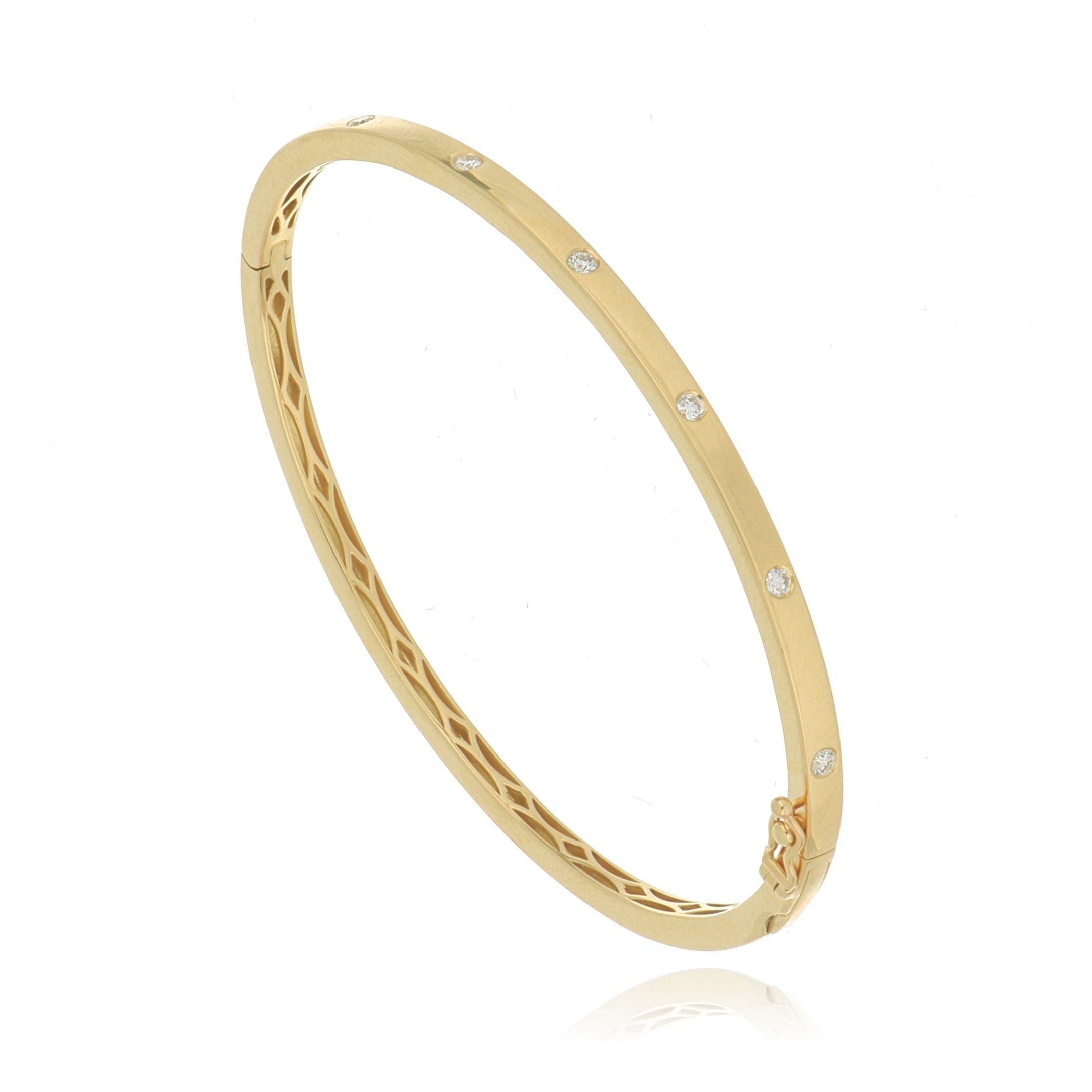 18k Yellow Gold Hinged Diamond Bangle Bracelet