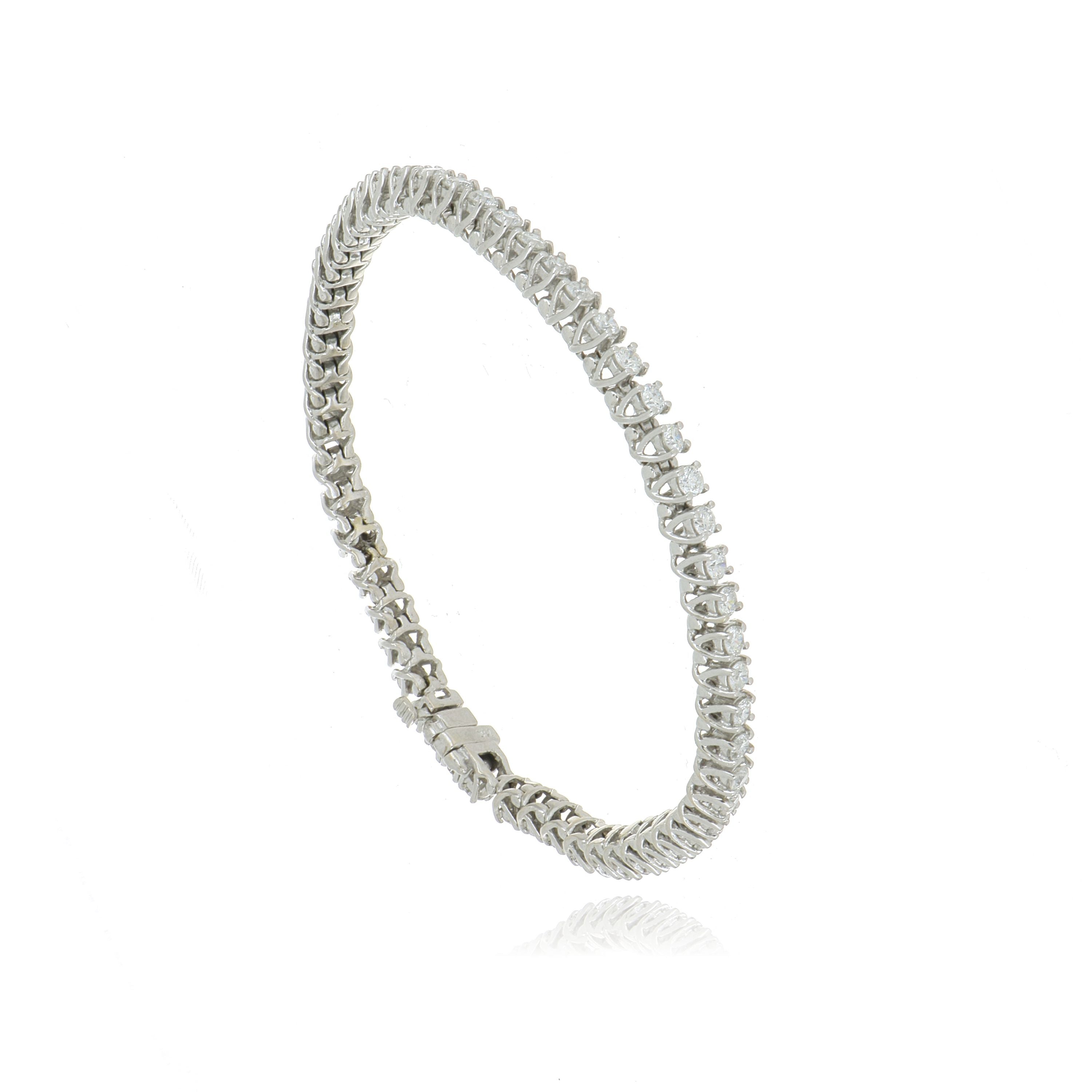 14k White Gold Diamond Tennis Bracelet