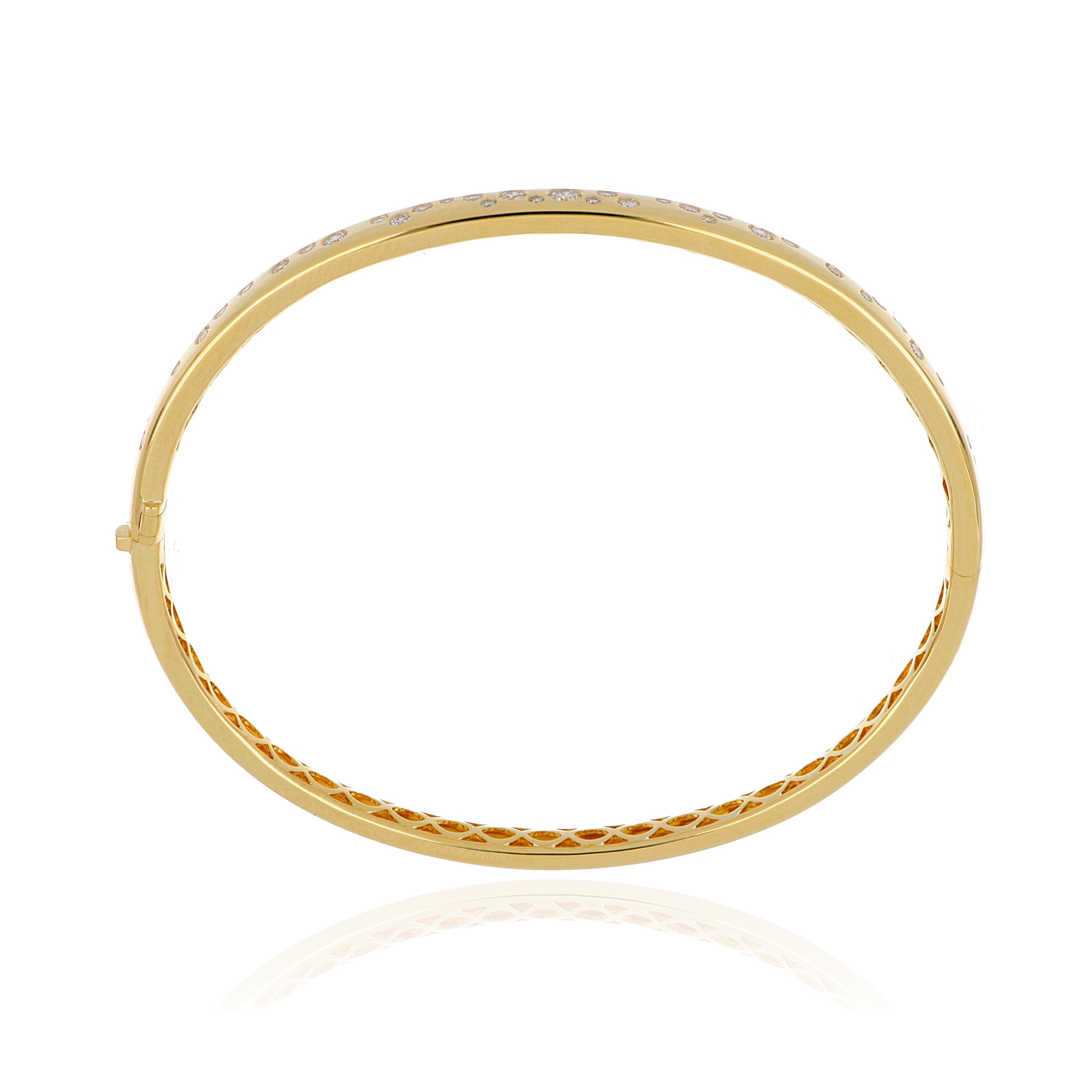 18k Yellow Gold Hinged Diamond Bangle