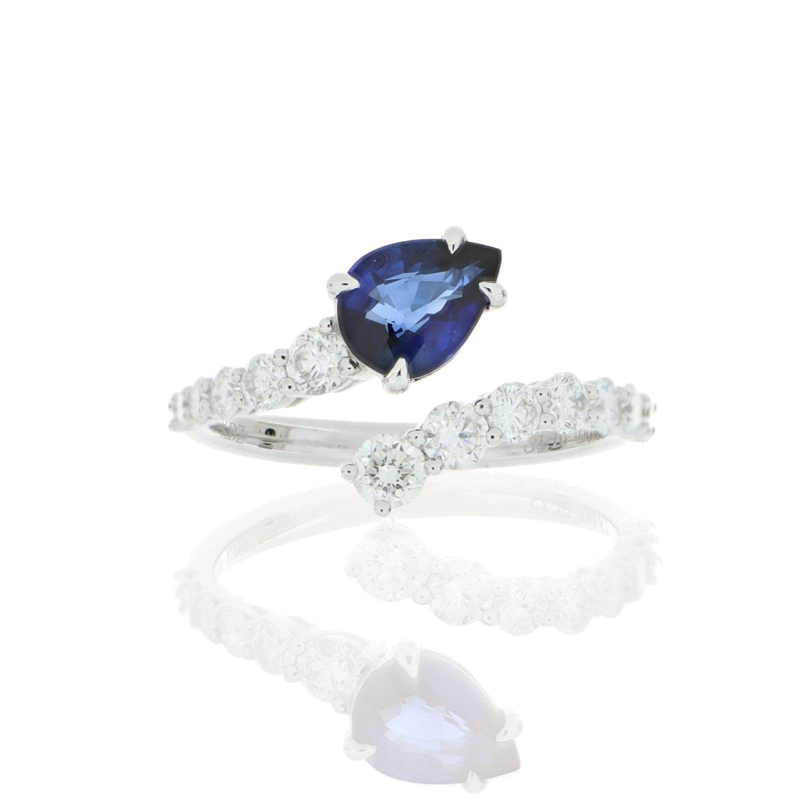 18k White Gold Blue Sapphire and Diamond Ring