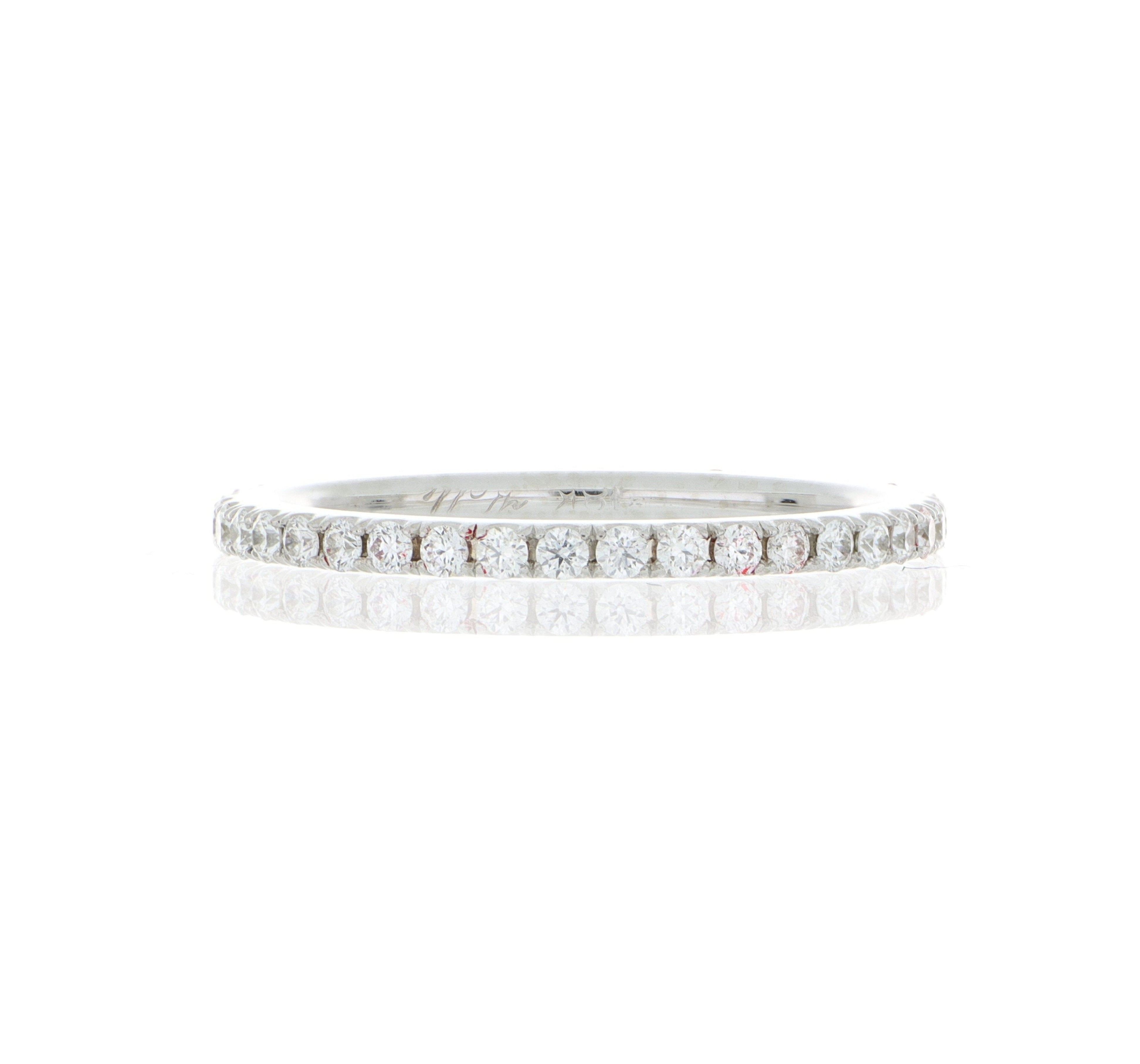 18k White Gold Diamond Band