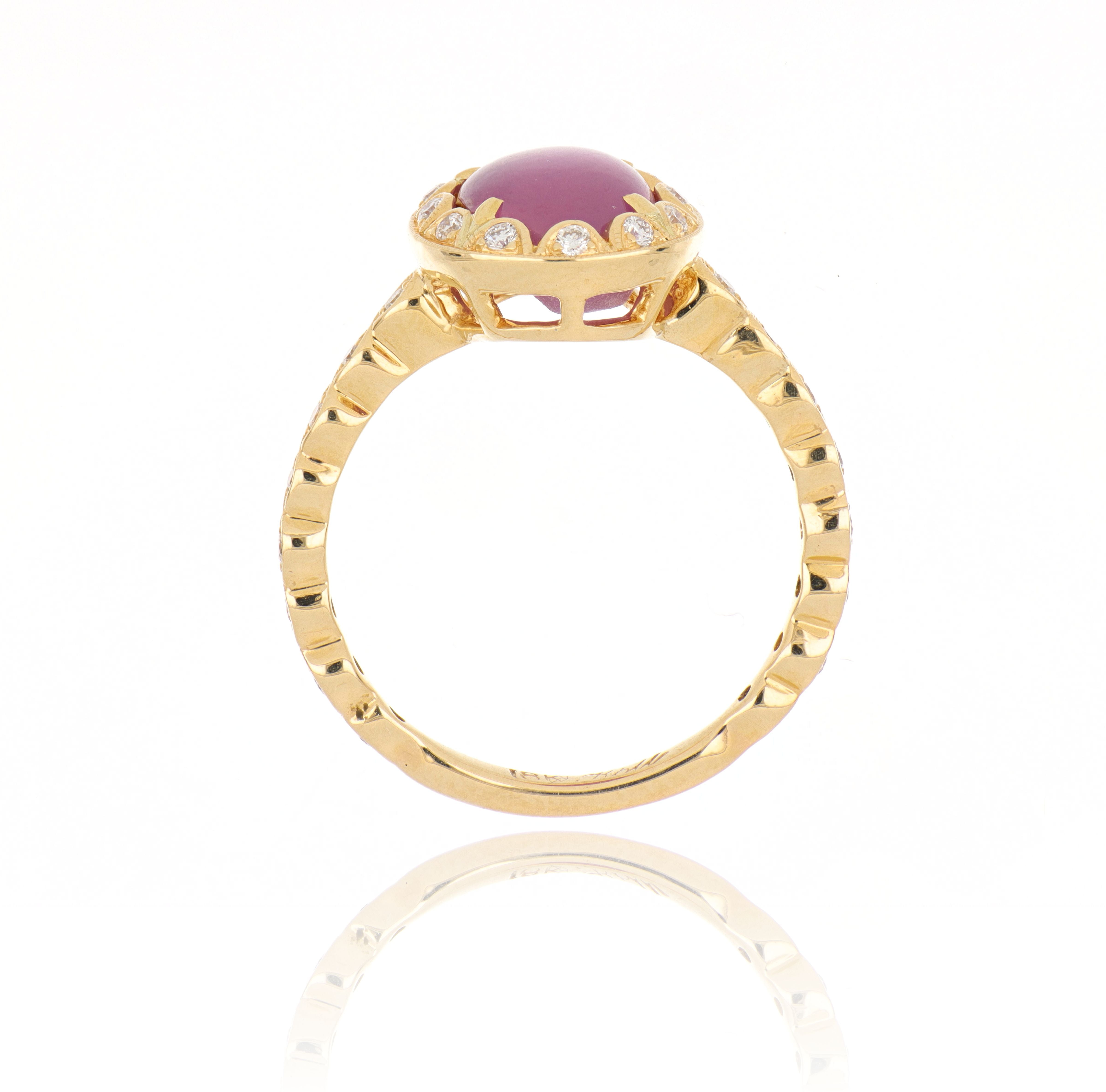 18k Yellow Gold Star Sapphire Ladies Ring