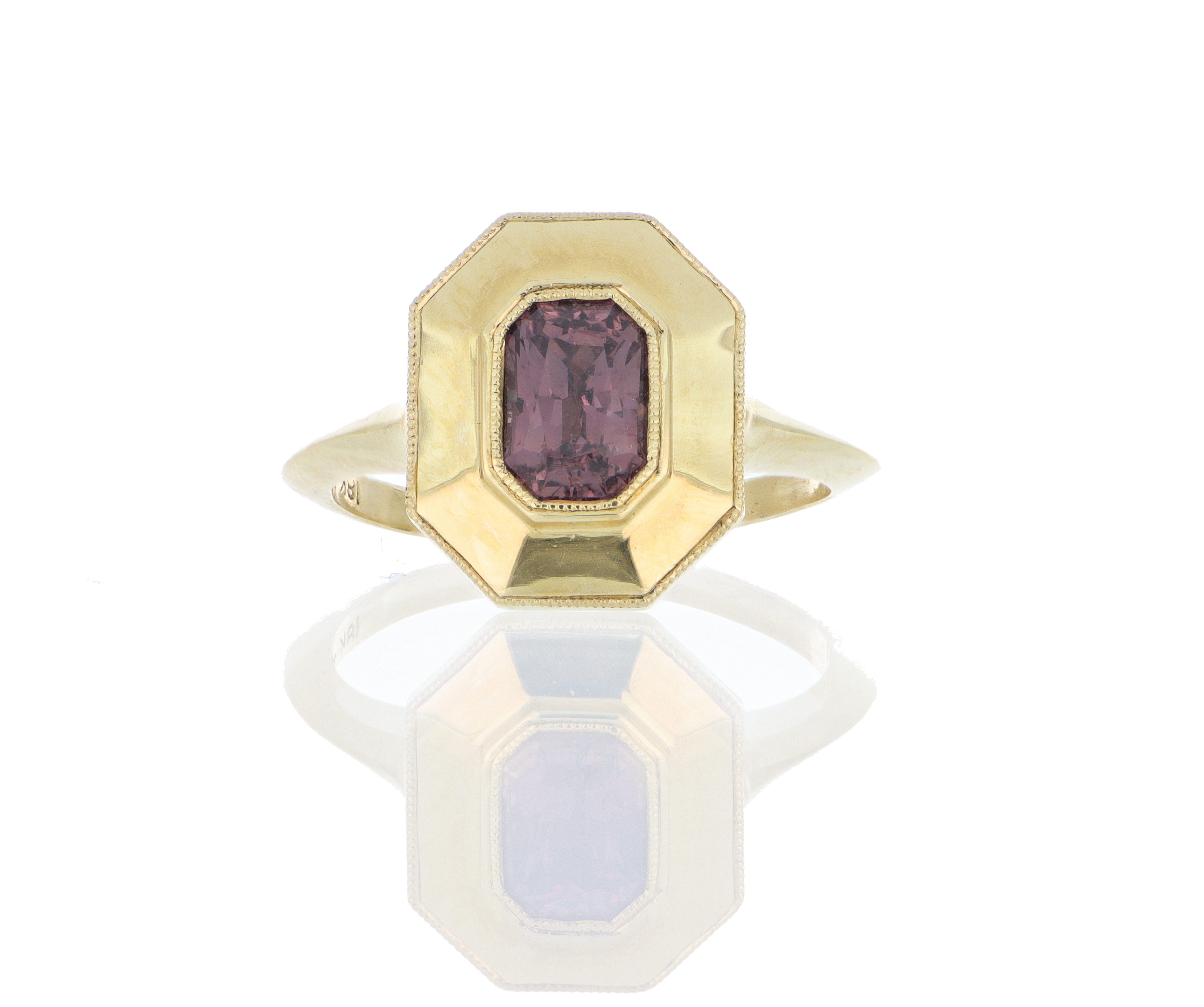 18k Yellow Gold Sapphire Fashion Ring