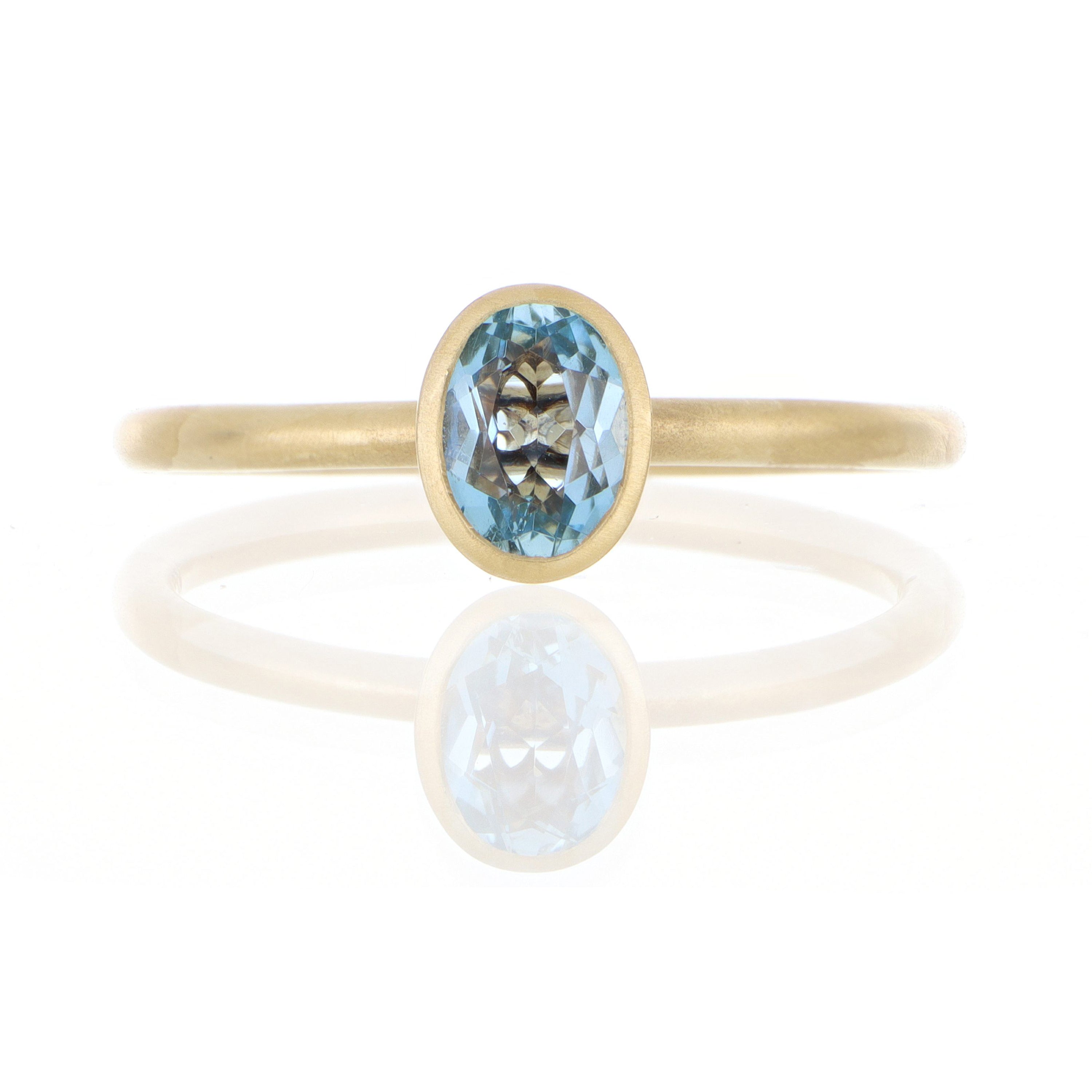 18k Yellow Gold Aquamarine Yum Drop Ring