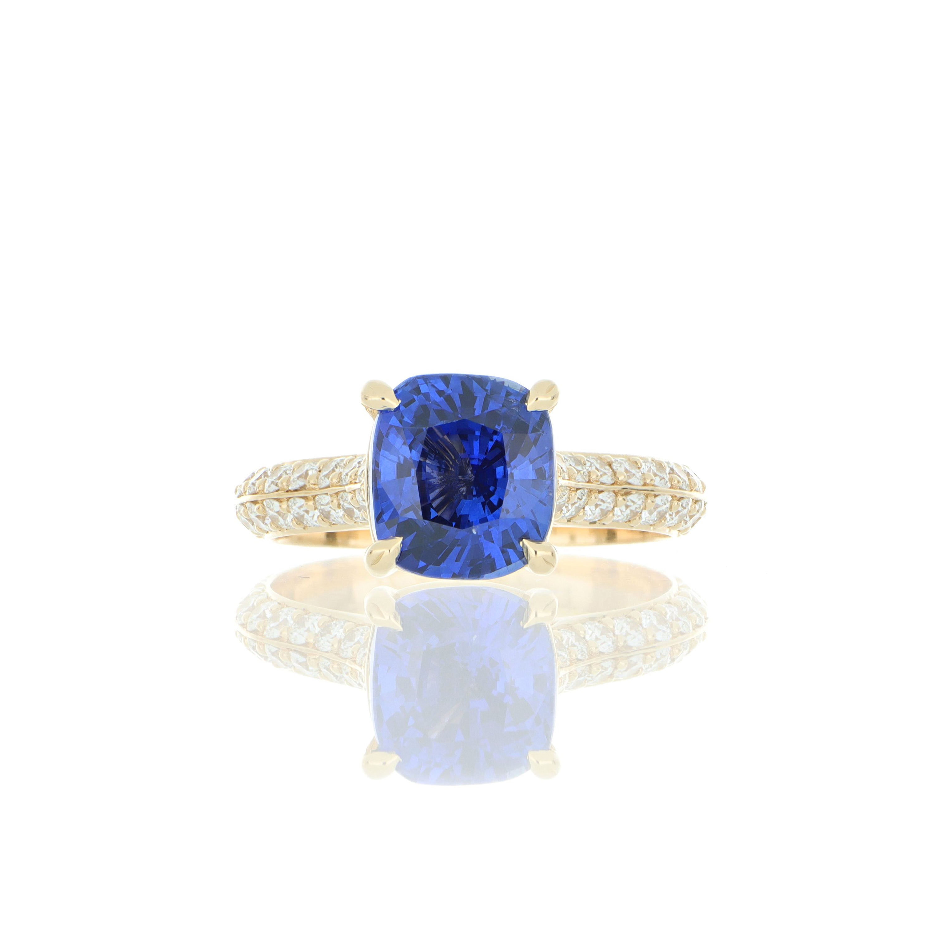 18k Yellow Gold Blue Sapphire and Diamond Ring