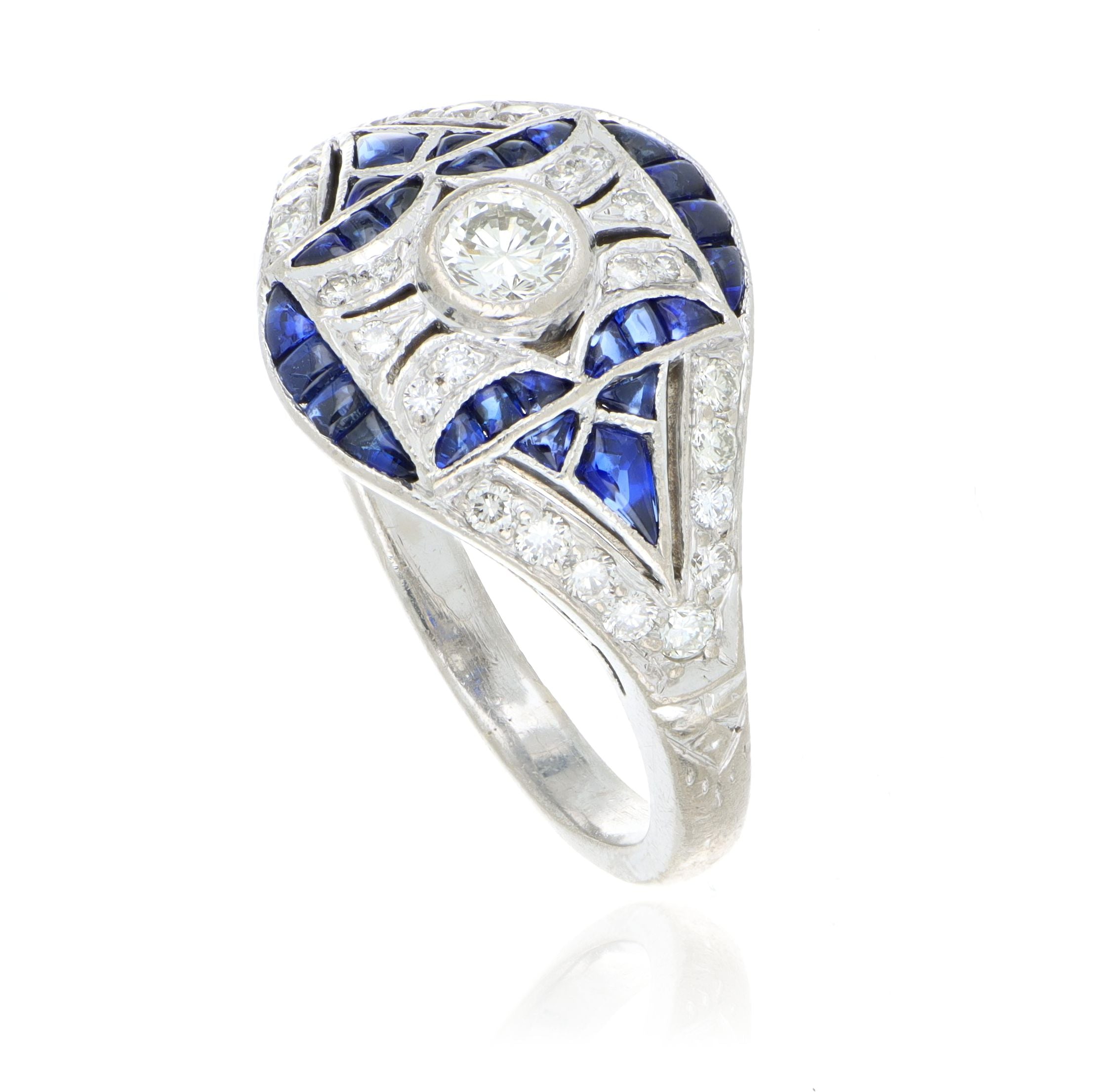 18k White Gold Vintage Sapphire and Diamond Ring