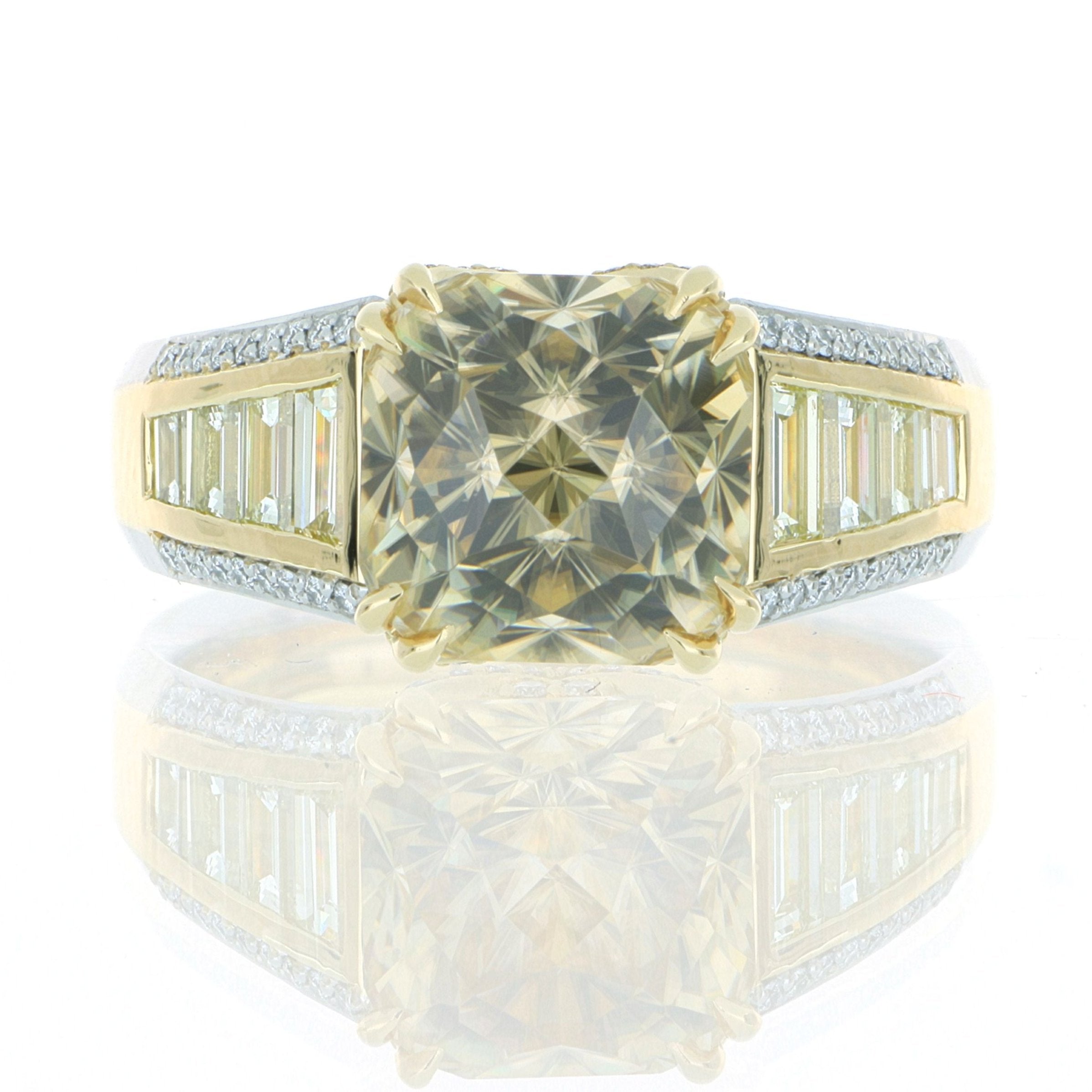 18k Yellow Gold and Platinum Zircon and Diamond Ring