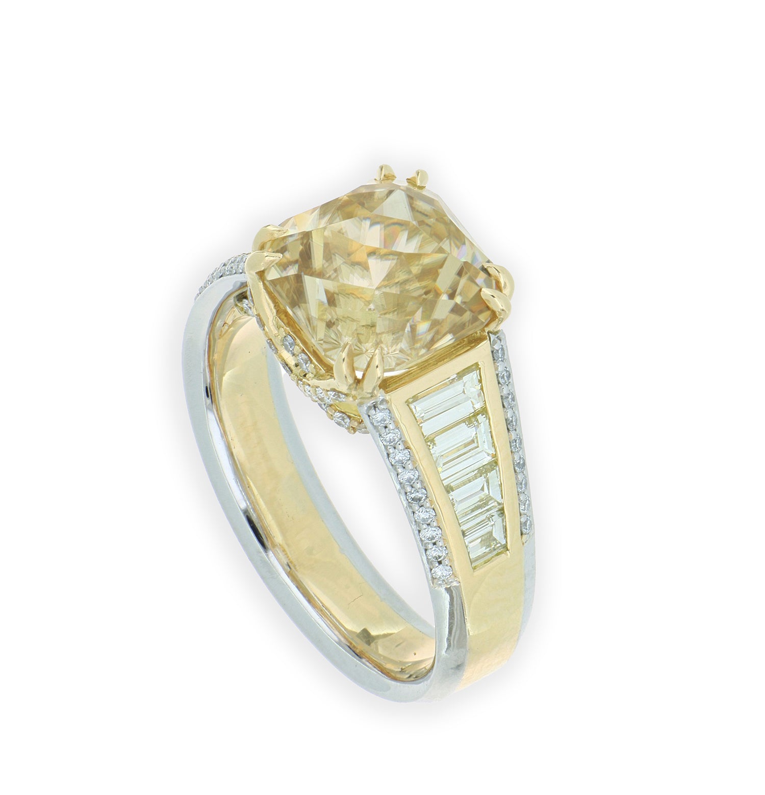 18k Yellow Gold and Platinum Zircon and Diamond Ring