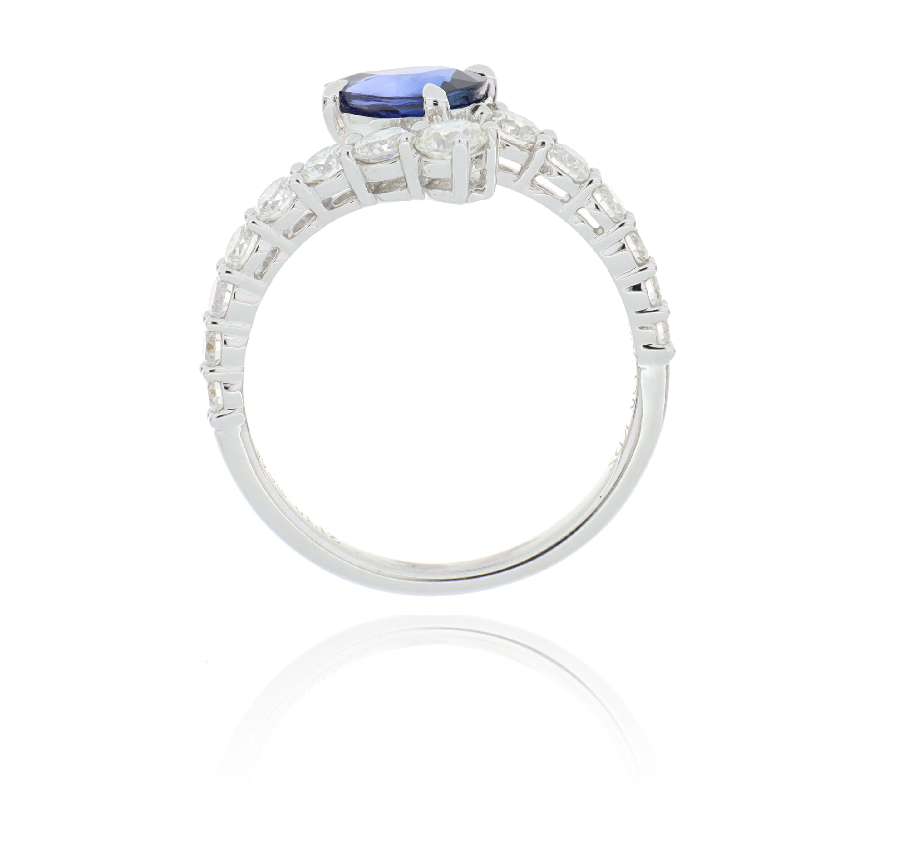 18k White Gold Blue Sapphire and Diamond Ring