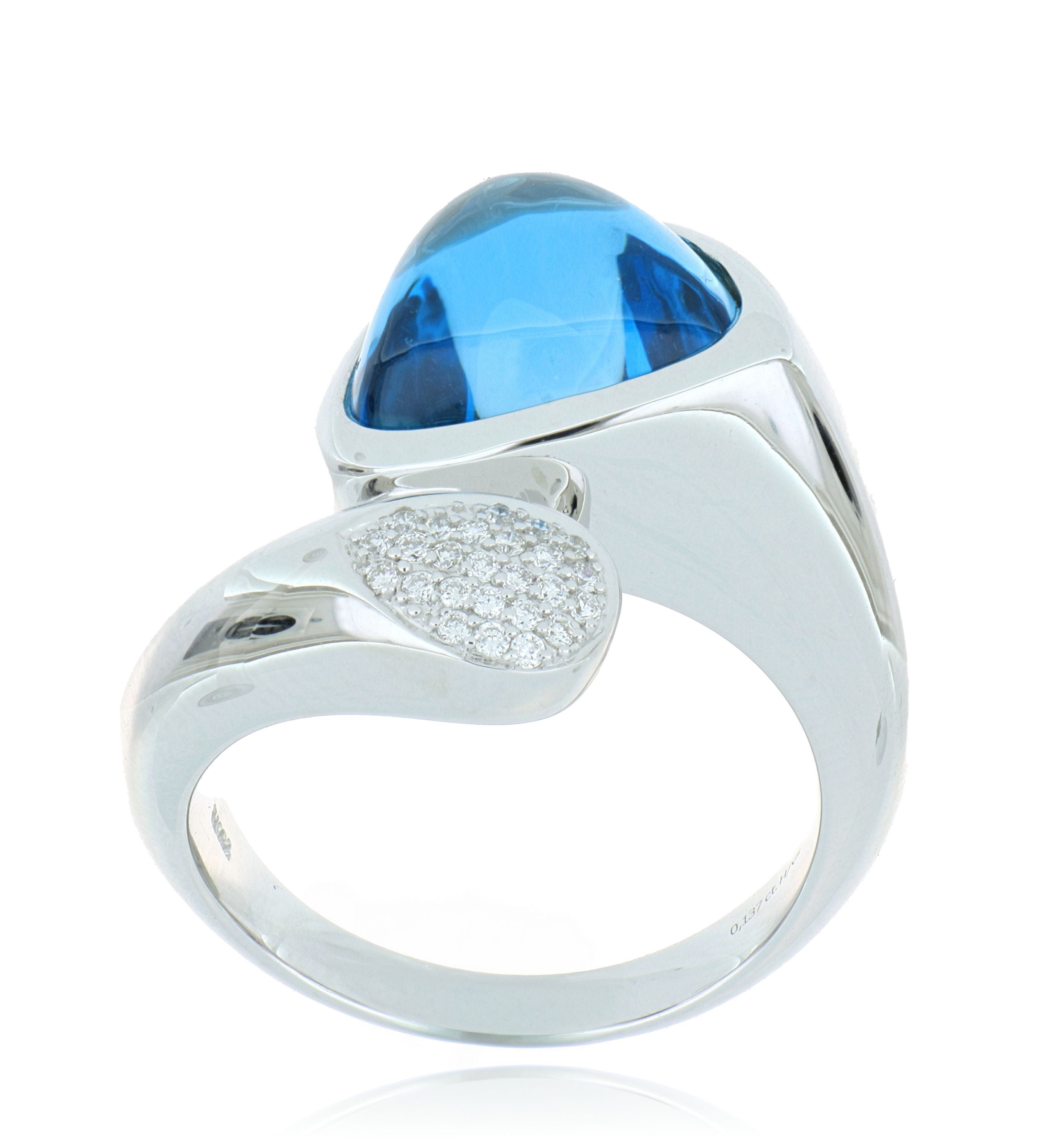 18k White Gold Blue Topaz and Diamond Fashion Ring