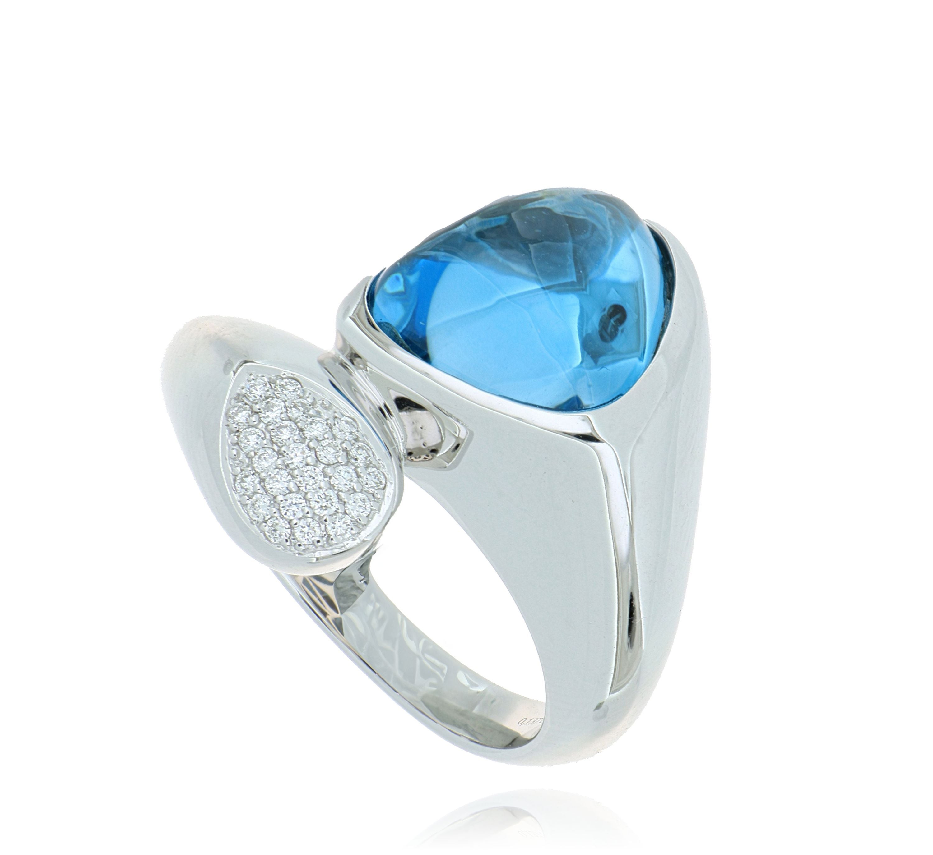 18k White Gold Blue Topaz and Diamond Fashion Ring