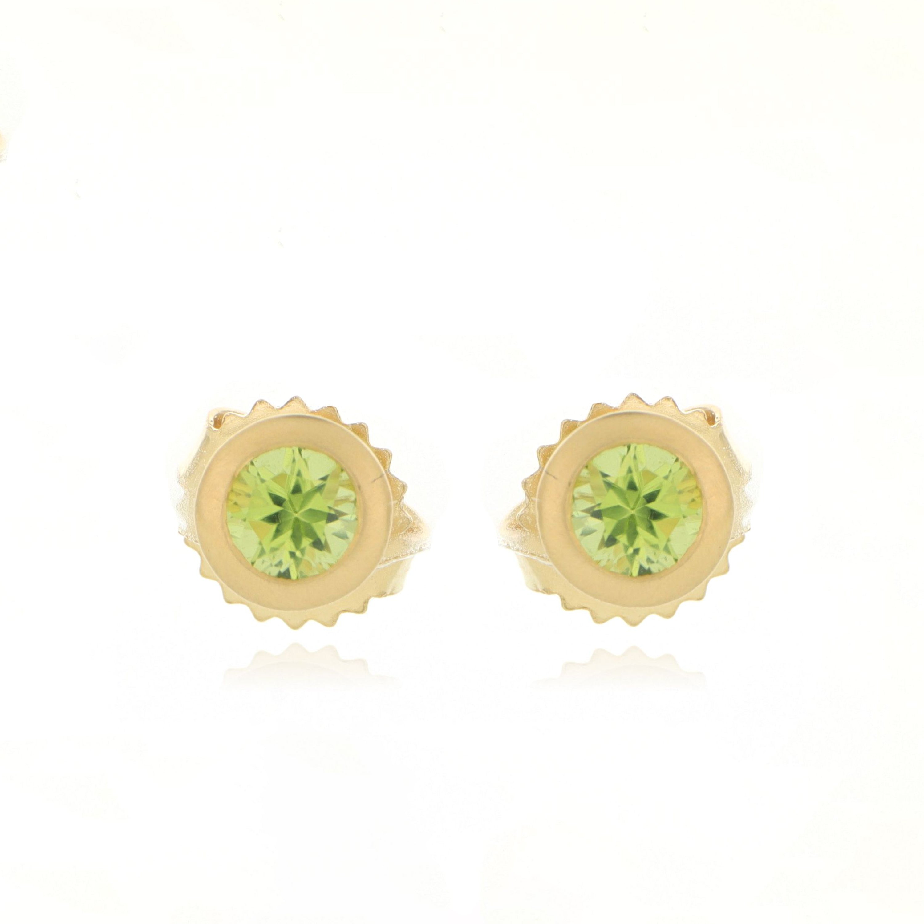 18k Yellow Gold Yum Drop Peridot Studs