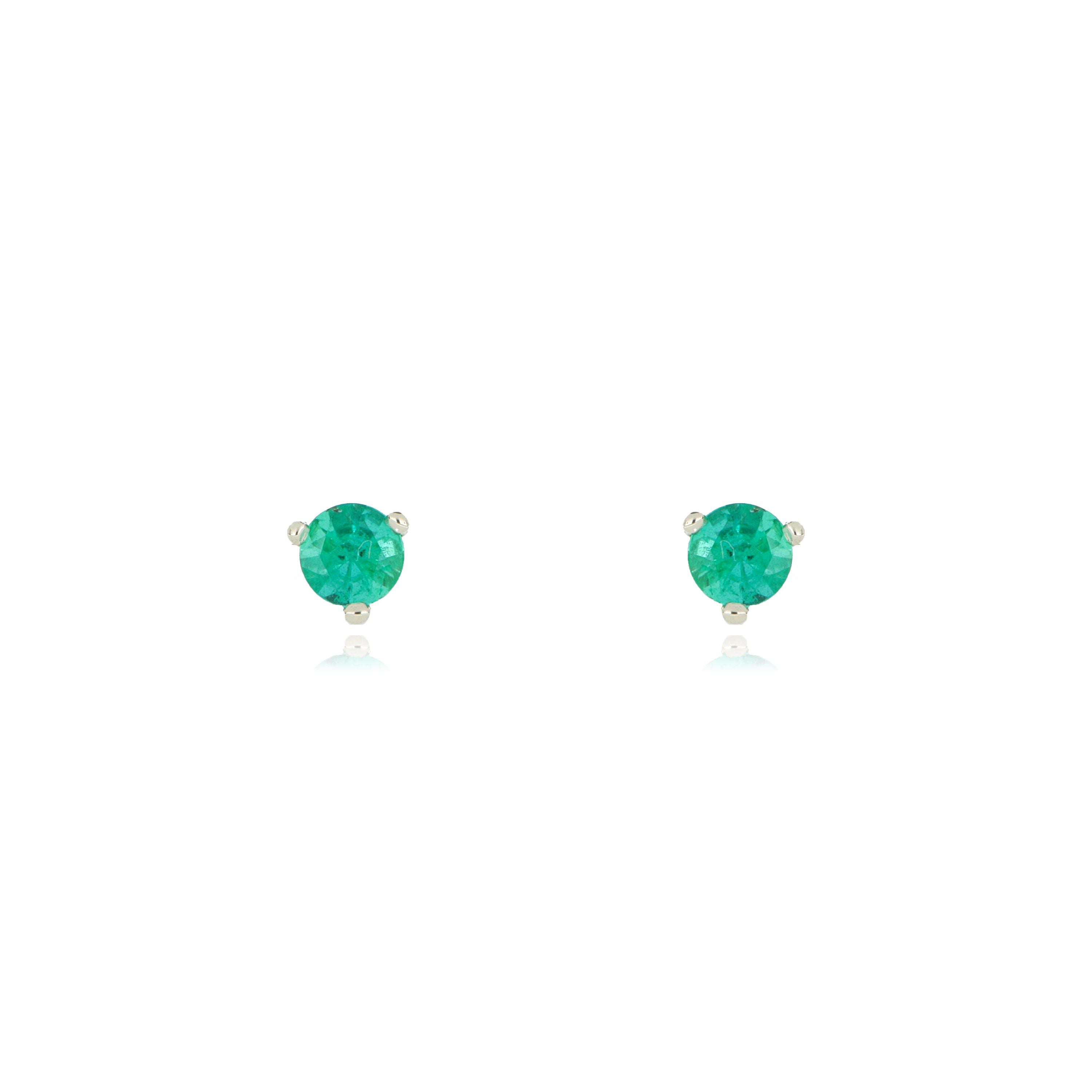 18k White Gold Emerald Stud Earrings