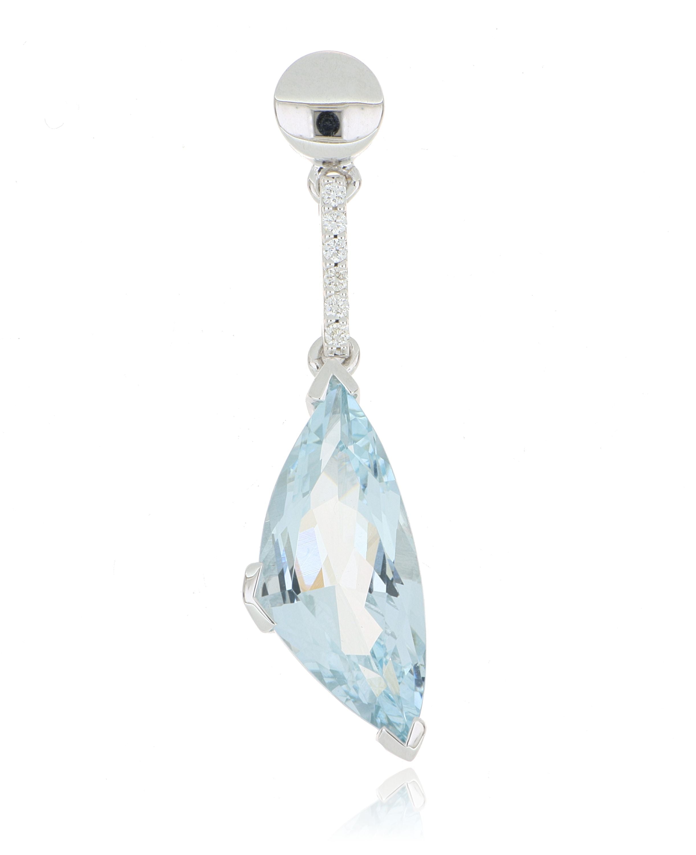 18k White Gold Aquamarine and Diamond Pendant