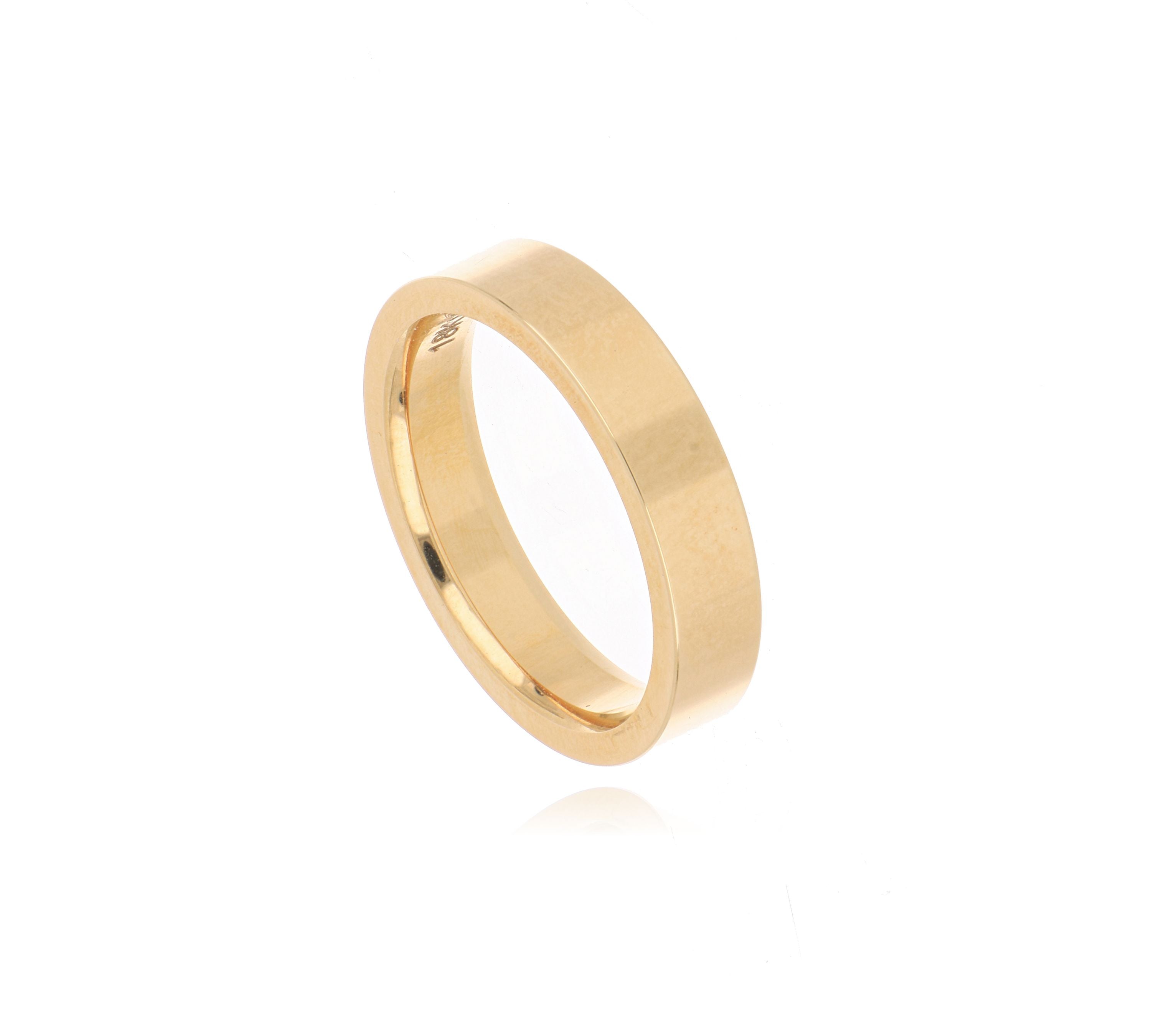 18k Yellow Gold Wedding Band