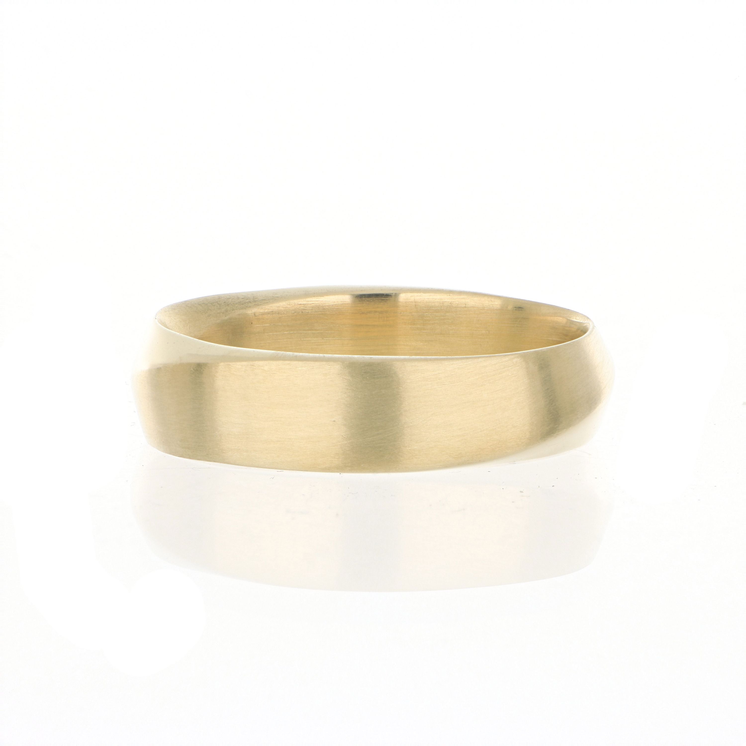 14k Yellow Gold Men's Mobius Wedding Band