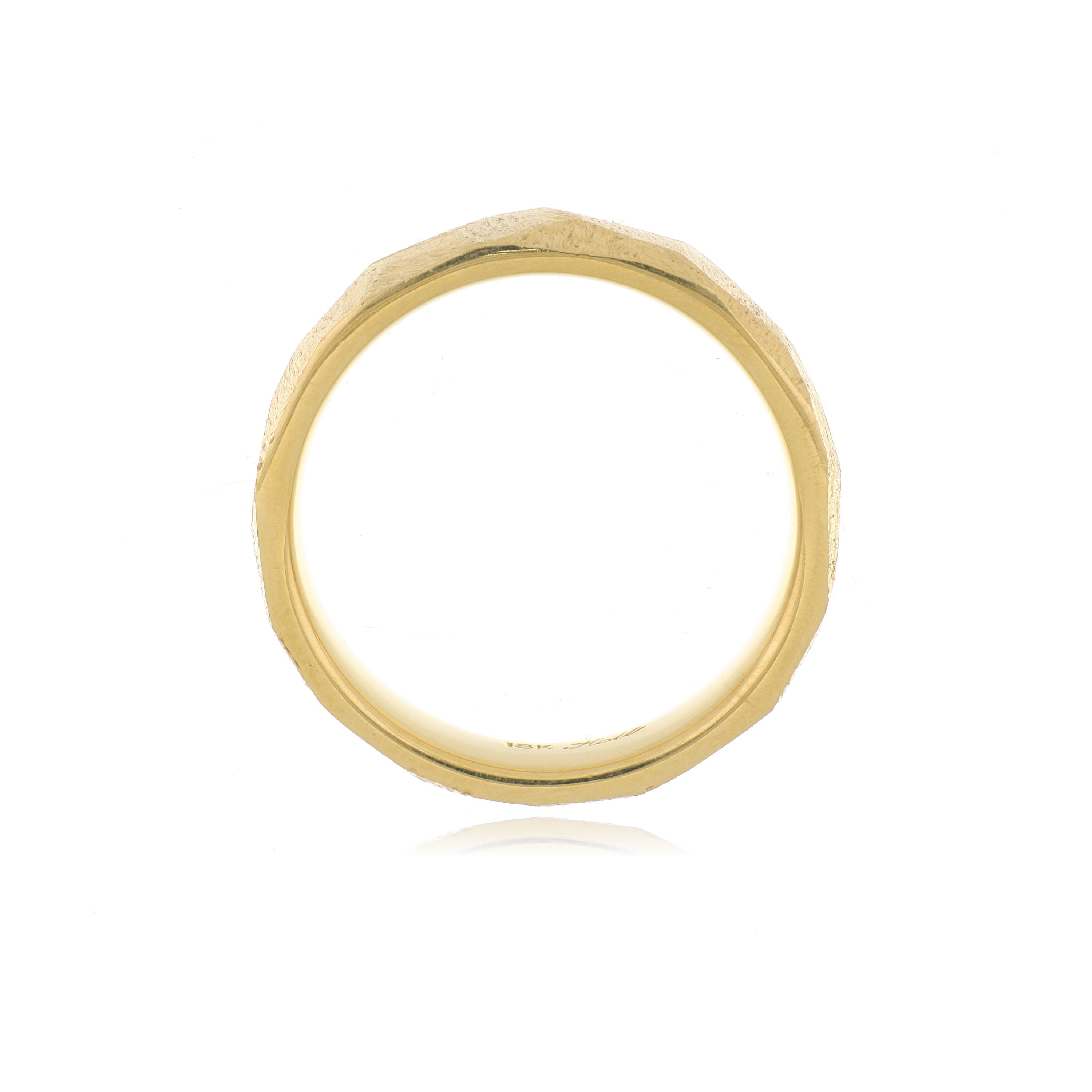 18k Yellow Gold Facet  Men's Wedding Band