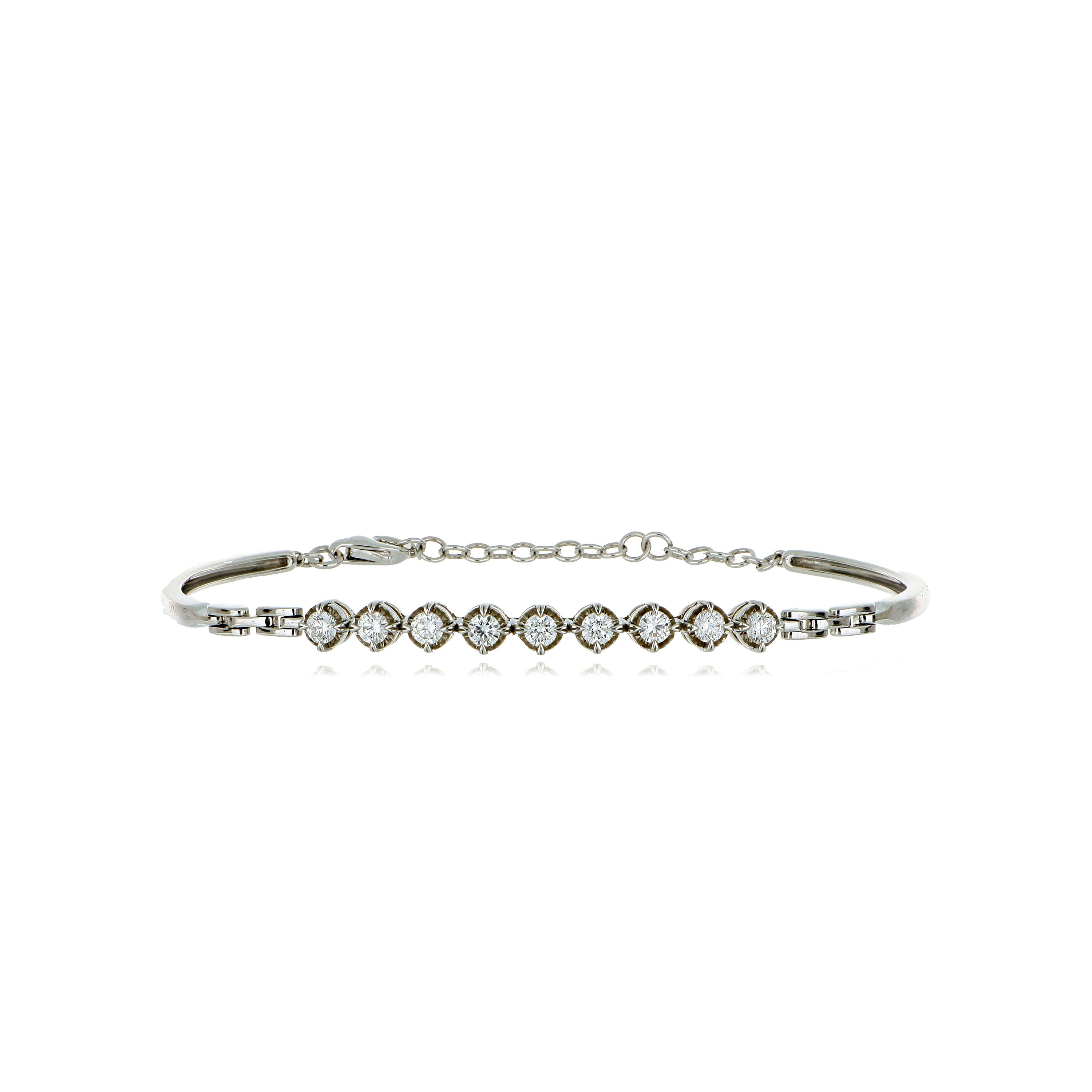 18k White Gold Diamond Hinged Bangle Bracelet