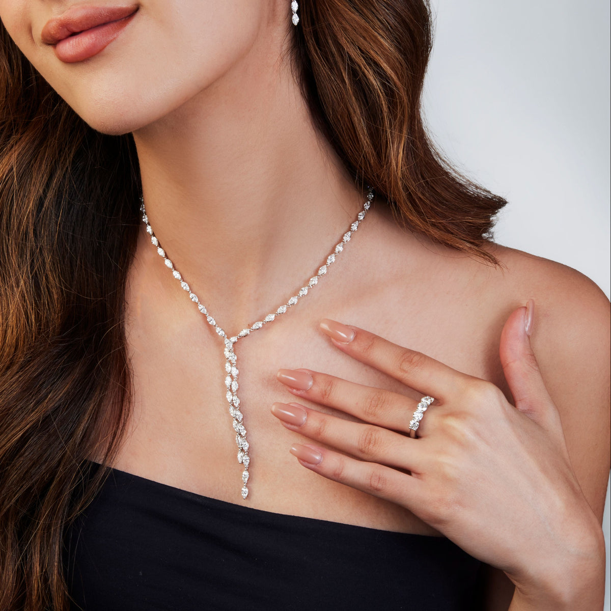 18k White Gold Diamond Lariat Necklace - Charles Koll Jewelers