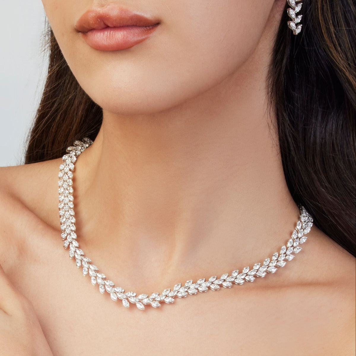 18k White Gold Diamond Vine Necklace - Charles Koll Jewelers