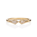 18k Gold Diamond Point Ring